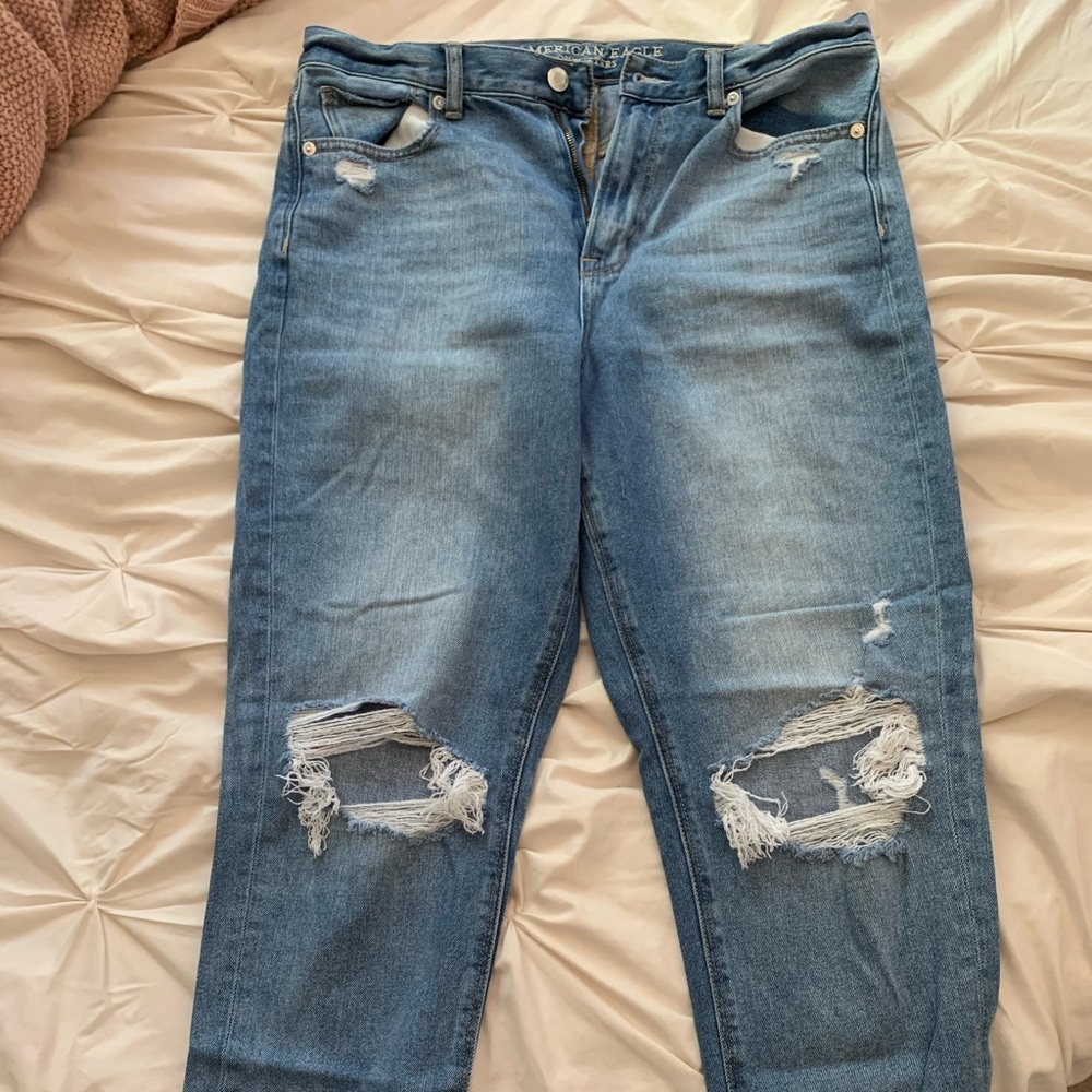 American Eagle Ripped Mom Jeans